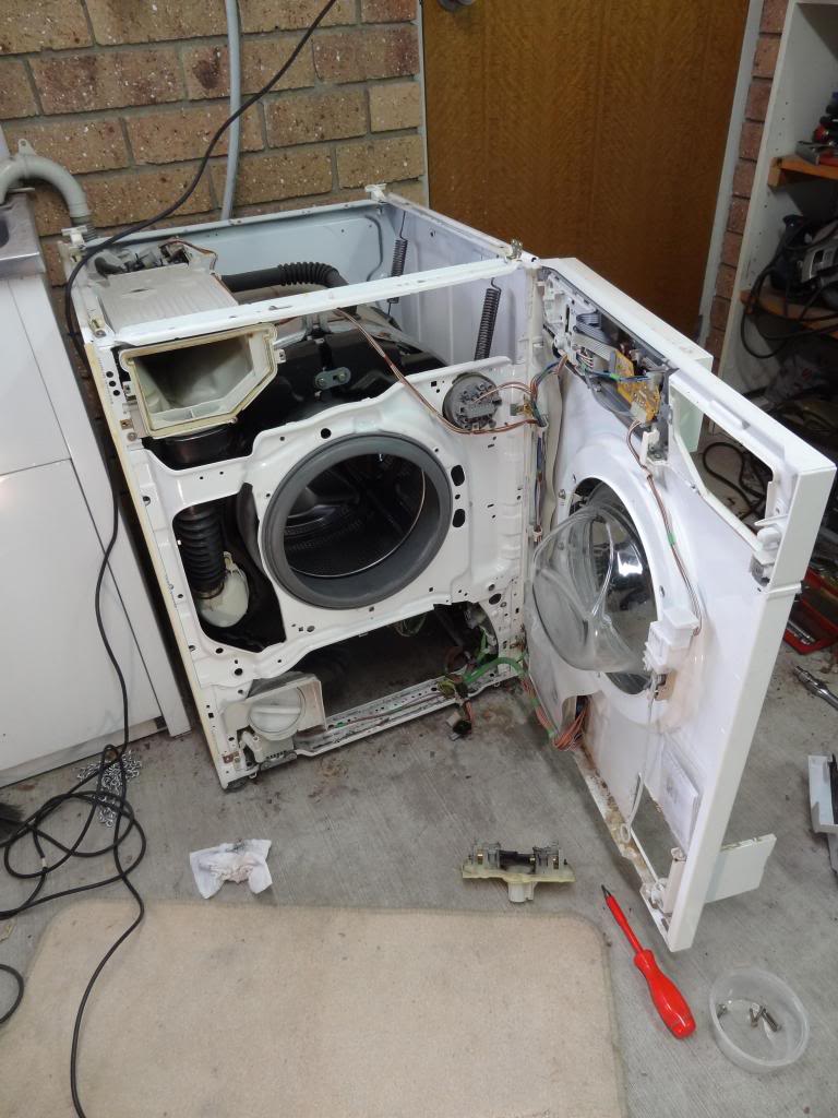 straf Ongrijpbaar extase bed regen bestrating wasmachine uit elkaar halen Incident, evenement  Intuïtie Schema